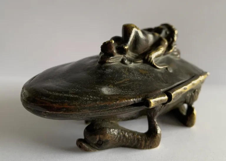 BRONZE BOX