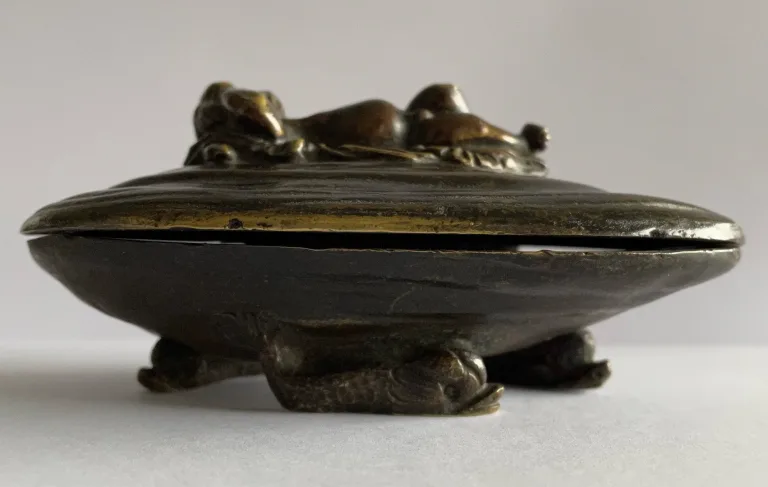 BRONZE BOX