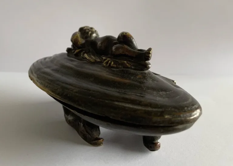 BRONZE BOX