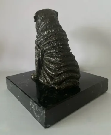 Sujet En Bronze Représentant Un Sharpei