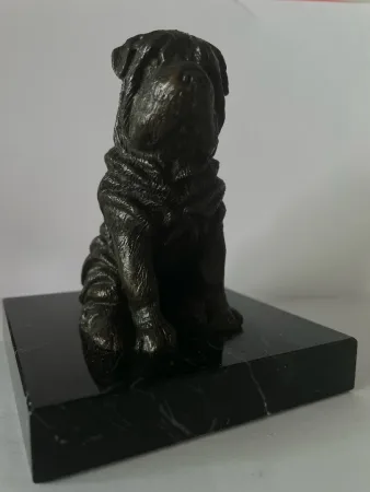 Sujet En Bronze Représentant Un Sharpei