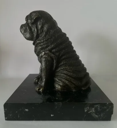 Sujet En Bronze Représentant Un Sharpei