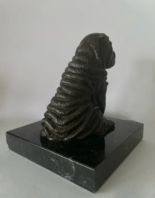 BRONZE-HUND