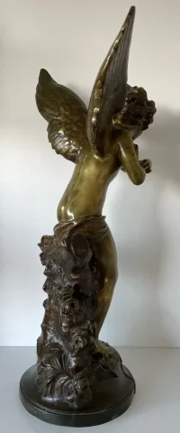 Sculpture En Bronze L Ange Et L Abeille