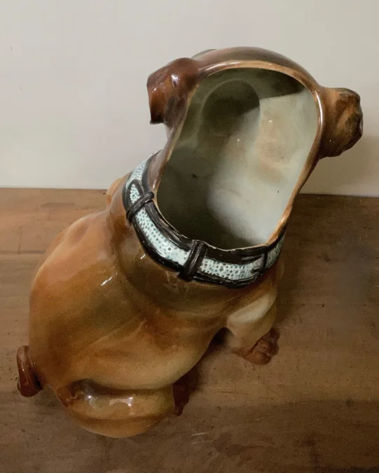 Bouledogue Porte Parapluie En Faïence , Signé Sous Une Patte Thurner Wasmuel