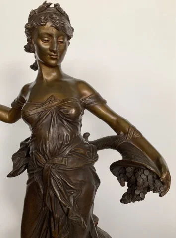 Mutualité , Sculpture En Bronze Signée E Drouot