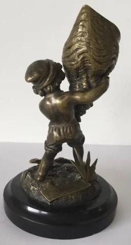 FIGURA DE BRONCE