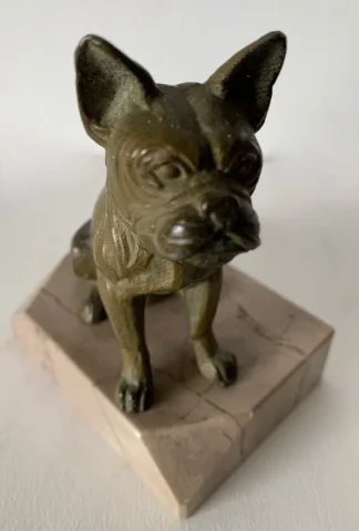 SPELTER-BULLDOGGE