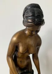 Allégorie Venus Au Bain , Sujet En Bronze