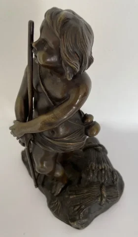 Sujet En Bronze Représentant Un amour Faucheur