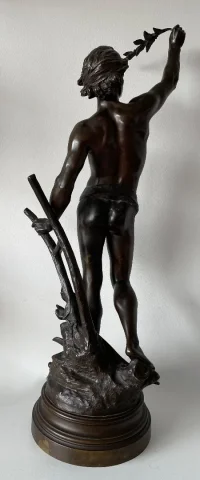 BRONZEN BEELDJE GETEKEND E. DROUOT