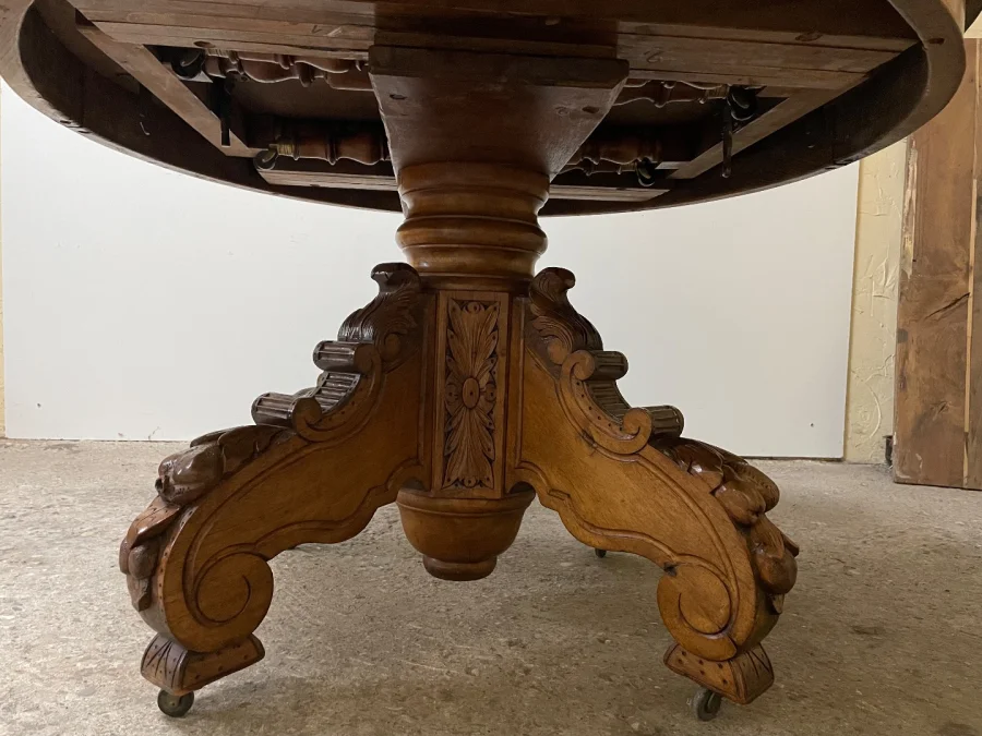 Table Guéridon à Bandeau En Noyer