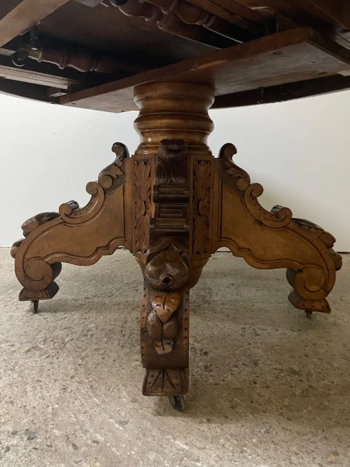Table Guéridon à Bandeau En Noyer