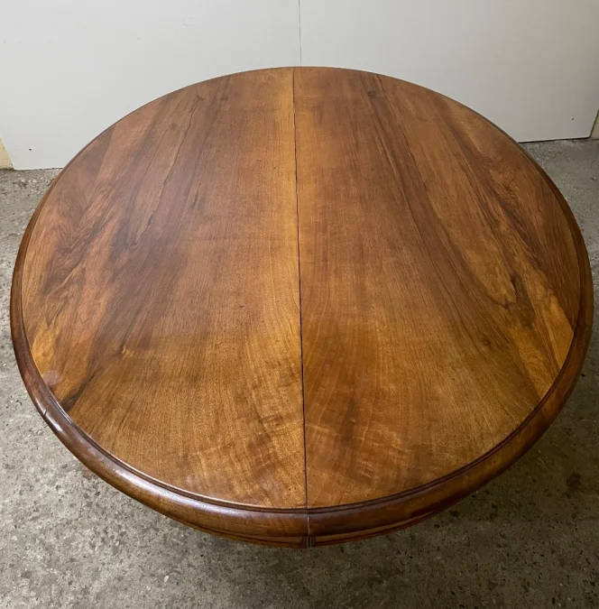 Table Guéridon à Bandeau En Noyer