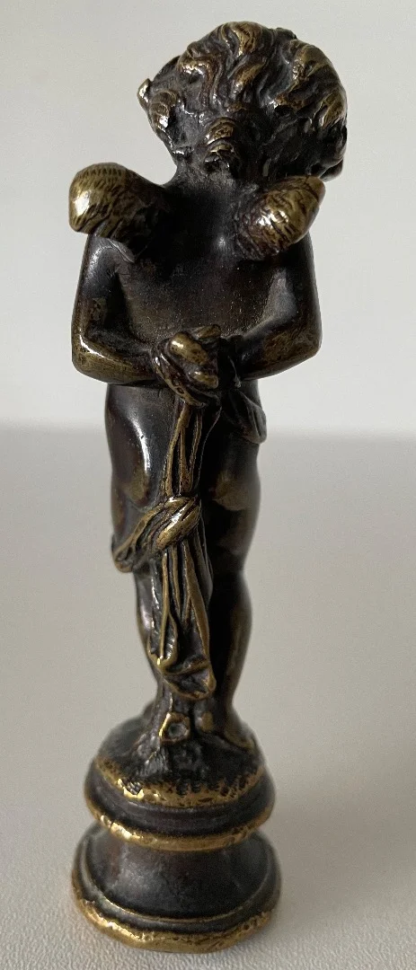 Cachet en bronze représentant Un Angelot