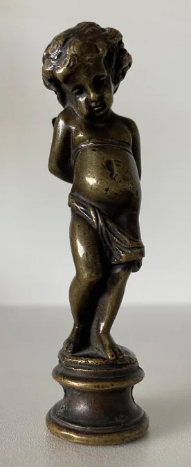 Cachet en bronze représentant Un Angelot