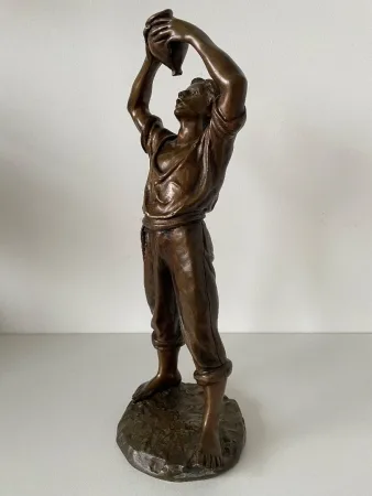 Buveur à La Gourde , Bronze Signé Bofill