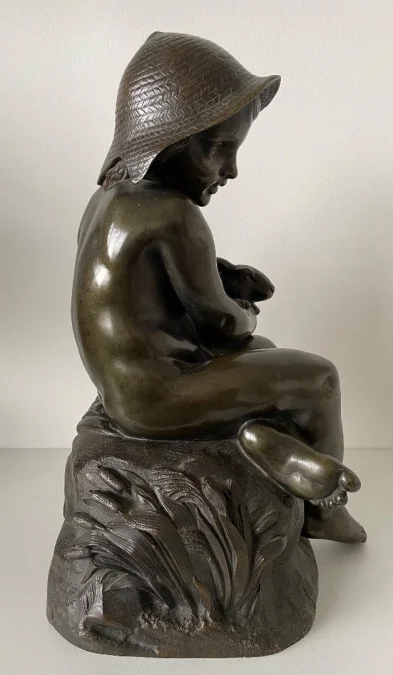 L Enfant Et Le Lapin , Sculpture En Bronze.