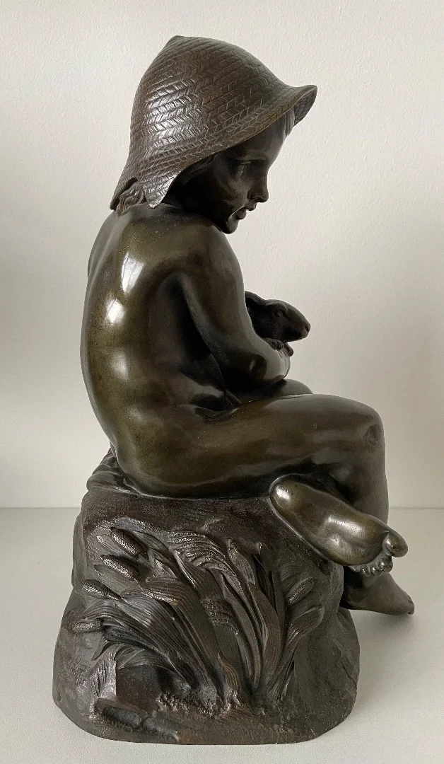 L Enfant Et Le Lapin , Sculpture En Bronze.