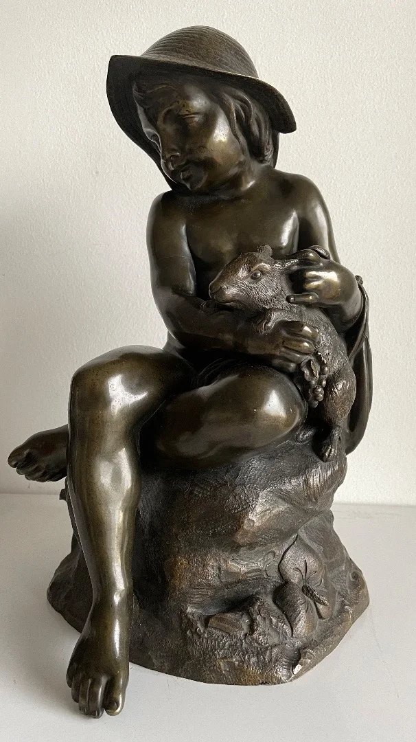 L Enfant Et Le Lapin , Sculpture En Bronze.
