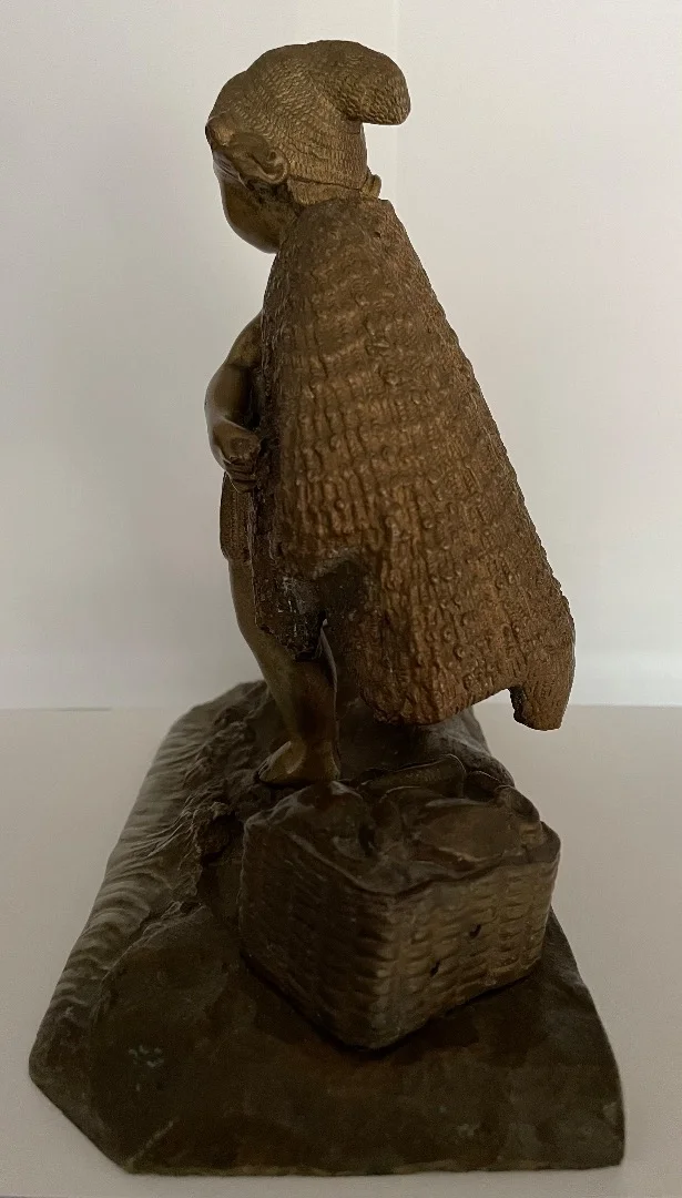 Le Retour De Pêche , Petit Sujet En Bronze
