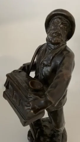 L Organiste Et Son Orgue De Barbarie , Sculpture En Bronze
