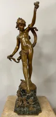 Sculpture En Bronze Représentant Un Nu Signée Auguste Moreau -