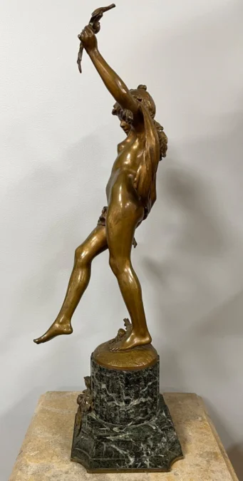 Sculpture En Bronze Représentant Un Nu Signée Auguste Moreau -