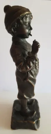 Le Petit Fumeur , Sujet En Bronze