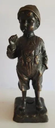 Le Petit Fumeur , Sujet En Bronze