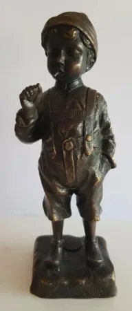 Le Petit Fumeur , Sujet En Bronze