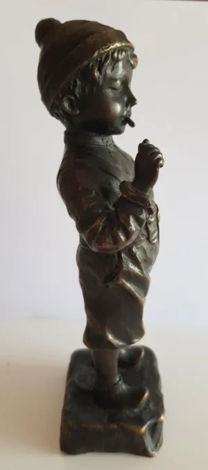 BRONZE FIGUURE