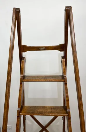 Escabeau De Bibliothèque Pliant