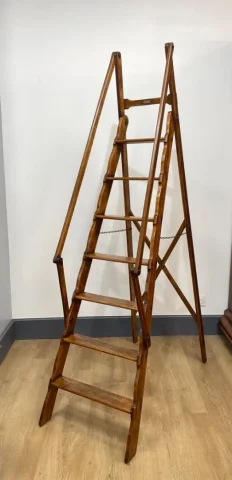 Escabeau De Bibliothèque Pliant
