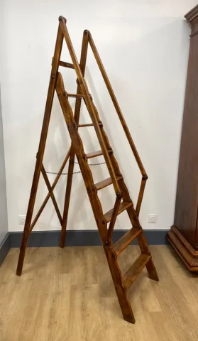 Escabeau De Bibliothèque Pliant