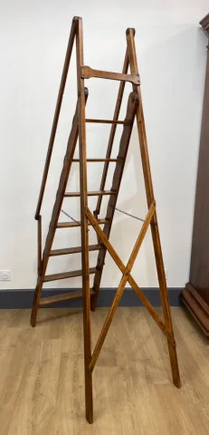 Escabeau De Bibliothèque Pliant