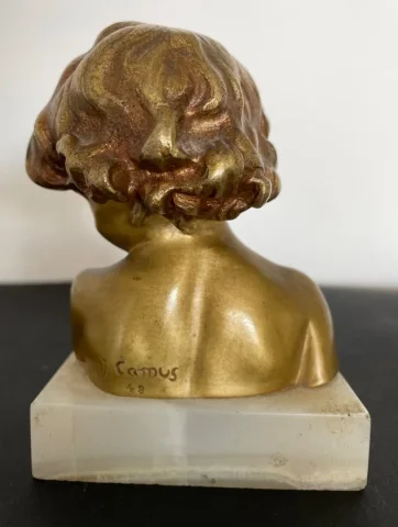 Sujet En Bronze Représentant Un Buste D Enfant
