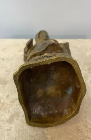 Petite écolière Lorraine , sujet en bronze