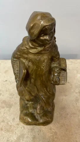 Petite écolière Lorraine , sujet en bronze