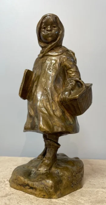 Little Schoolgirl Lorraine , Bronze Subject