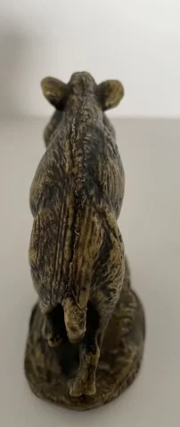 Mascotte En Bronze Représentant Un Sanglier