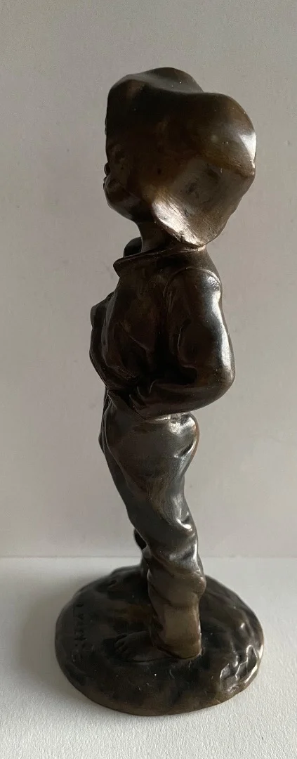 " Poulbot " Sujet En Bronze Signé L.KLEY
