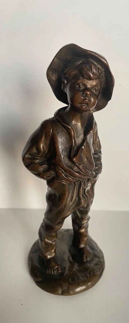 " Poulbot " Sujet En Bronze Signé L.KLEY