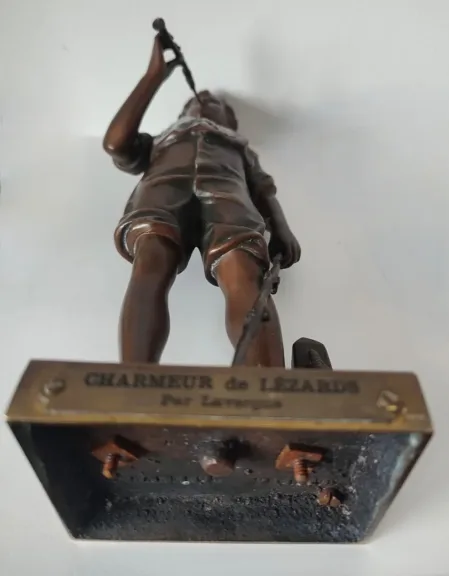 Le Charmeur De Lézard , Sujet En Bronze