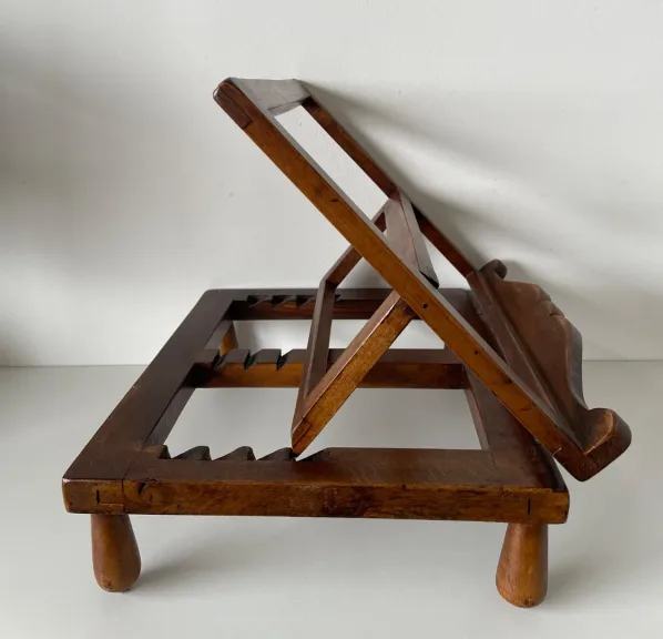 Lutrin De Table