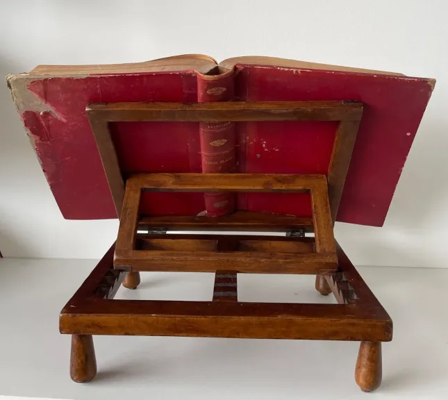 Lutrin De Table