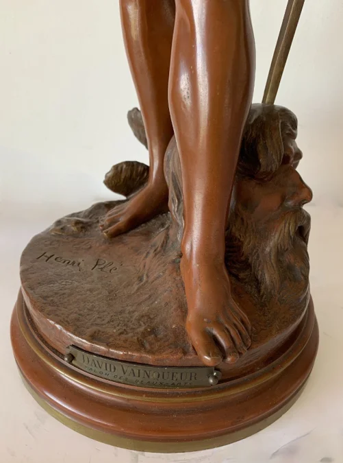 Sculpture En Bronze Représentant David Vainqueur