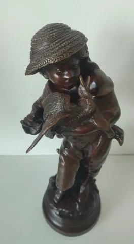 L Enfant Et Le Canard , Sculpture En Bronze