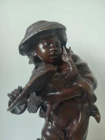 L Enfant Et Le Canard , Sculpture En Bronze