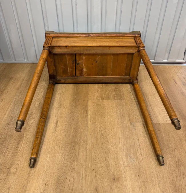 Table D Appoint De Style Louis XVI -